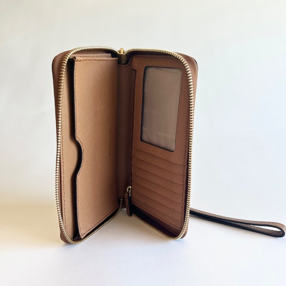 Michael Kors Tan Genuine Pebble Leather Zip Around Wallet - Picture 6 of 10